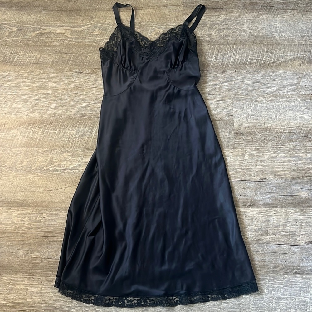 Barbizon Enchant Black Lace Vintage Satin Slip Dress Size 9